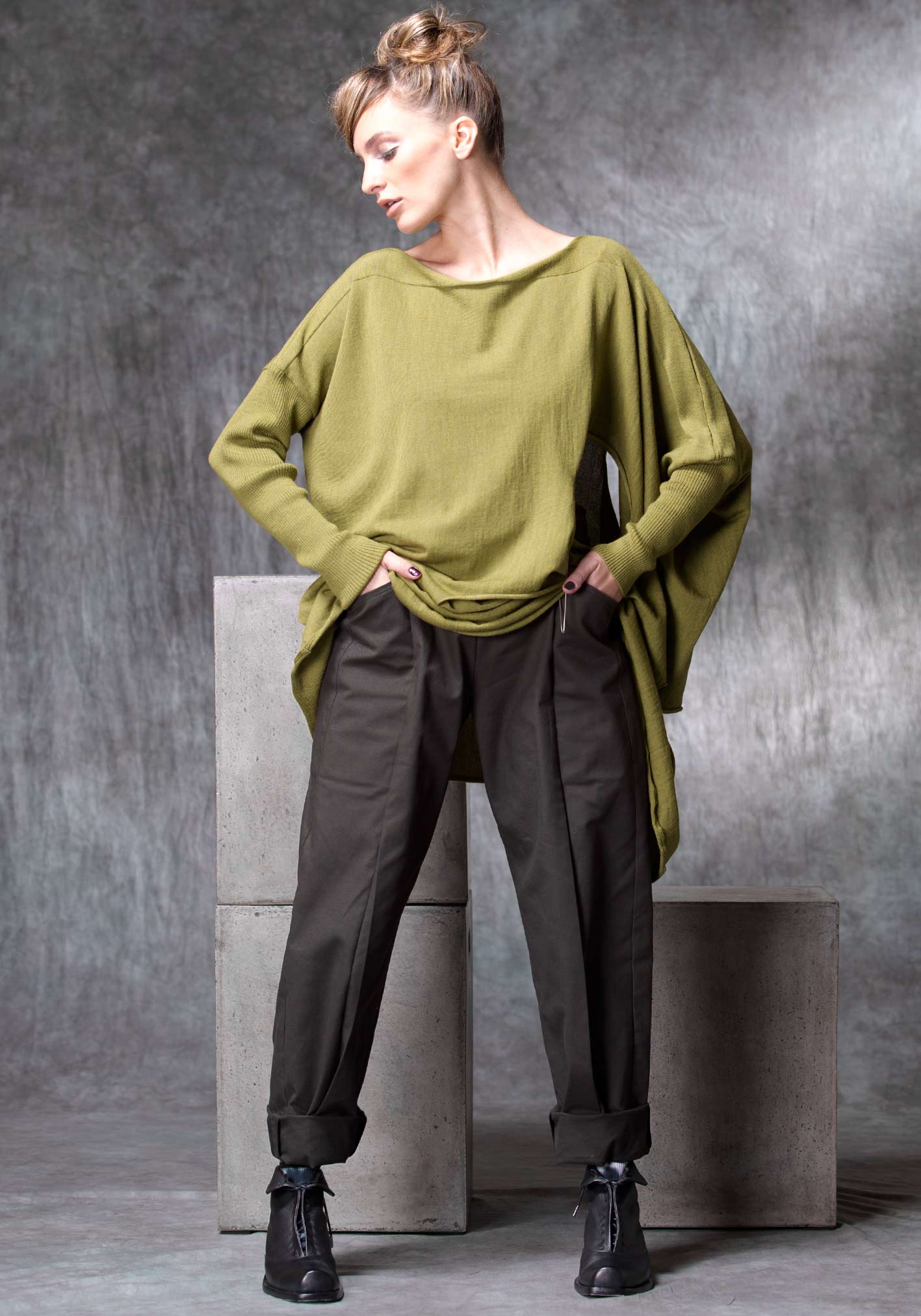 buy the latest Angle Pocket Pant (Cotton Spandex) online